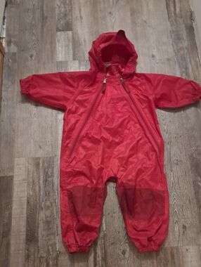 Tuffo Red Kids Waterproof Rain Suit with Hood